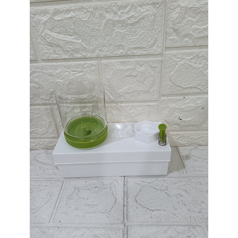 Brush Cleaner