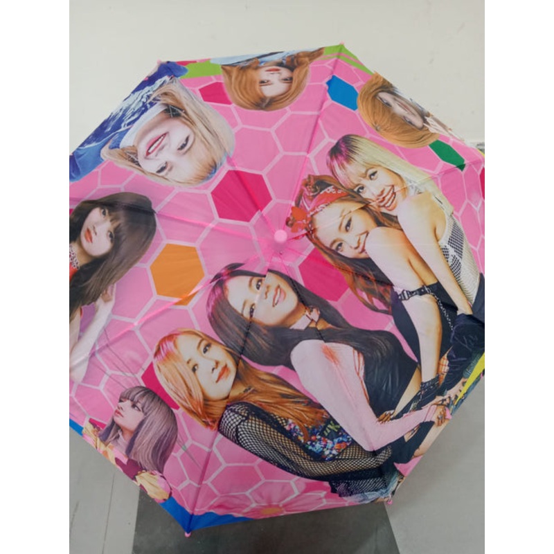 Umbrellas Black Pink