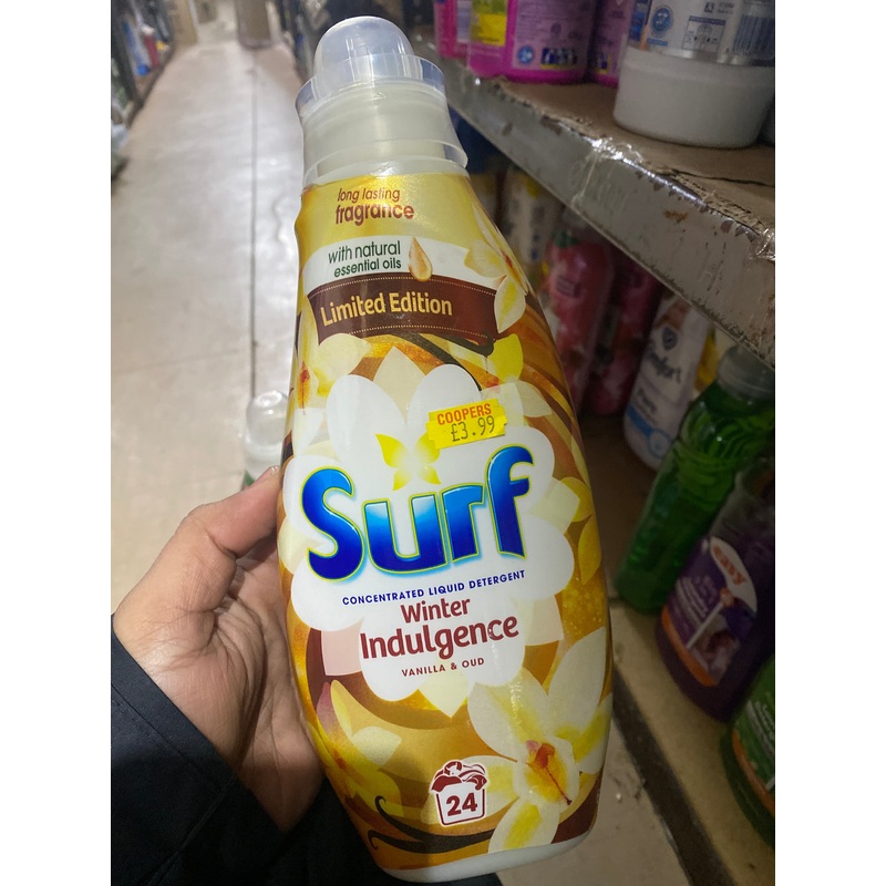 498677 SURF LIQUID WINTER INDULGENCE 24 WASH 648ML