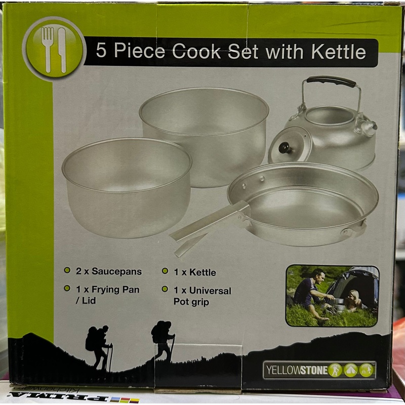 5 Piece Cook set with kettle