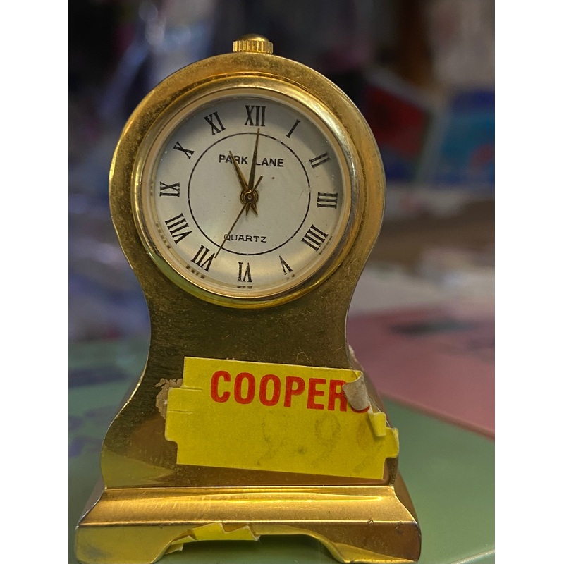 Table small watch