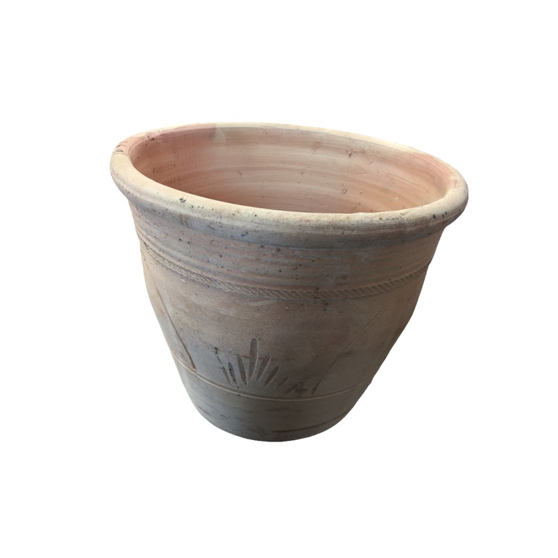 Terracotta 37cm