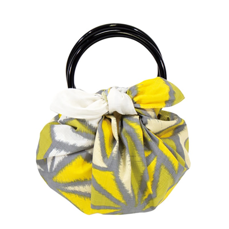 Modern Girl –  Asanoha Yellow – Furoshiki with two rings  70 x 70 cm