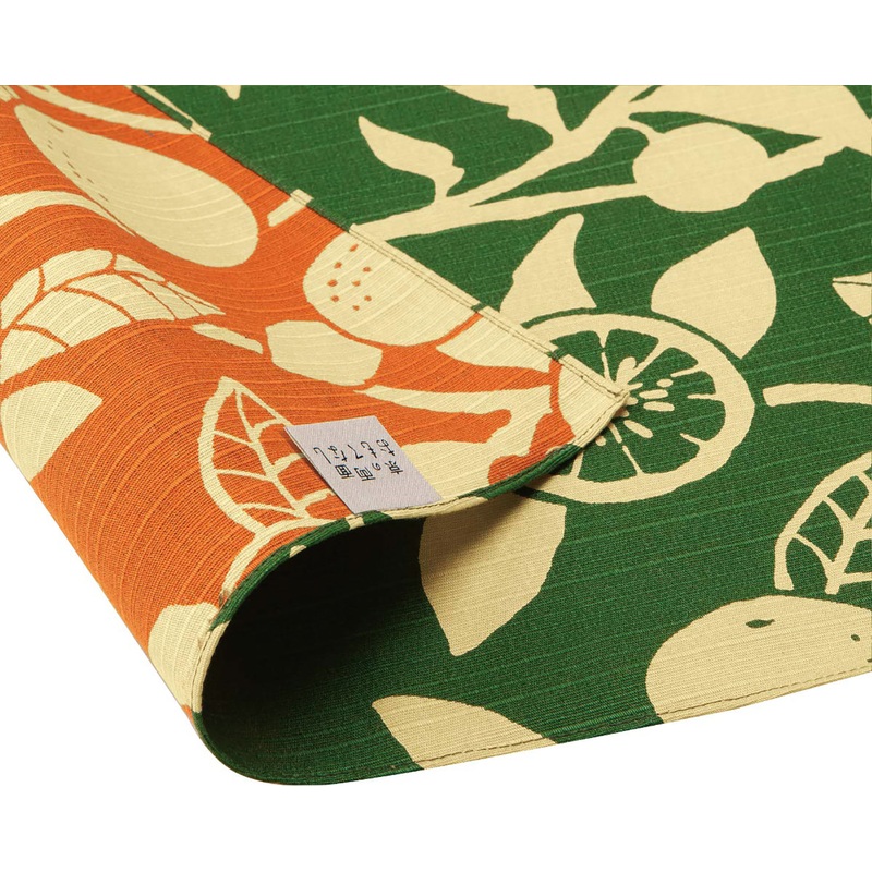 Omotenashi –  Double-Sided Dyeing Daidai – Green   – Furoshiki 50 x 50 cm (Japanese Wrapping Cloth)