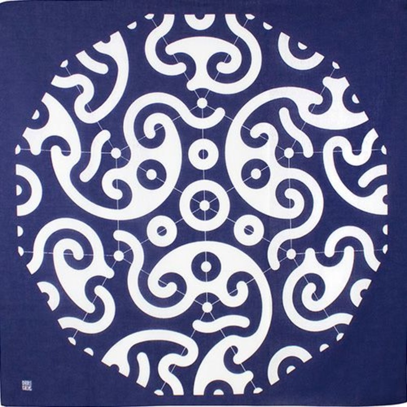 Tokolo Musubi – PPP Karakusa Kon (Navy) – Furoshiki  104 x 104 cm
