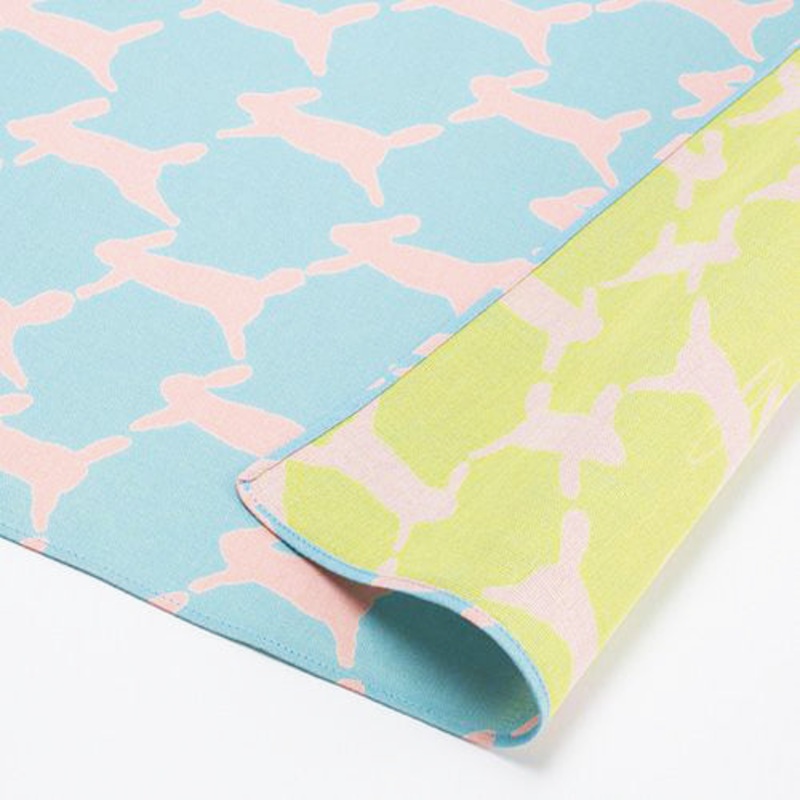 Cho Musubi – run run run   light blue/yello – Double Sided Dyeing  GA  run run run  – Furoshiki 100 x 100 cm