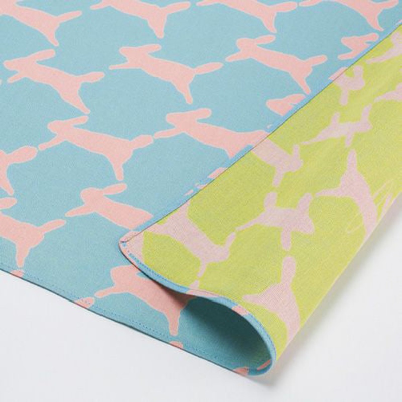 Cho Musubi – run run run   light blue/yello – Double Sided Dyeing  GA  run run run  – Furoshiki 50 x 50 cm