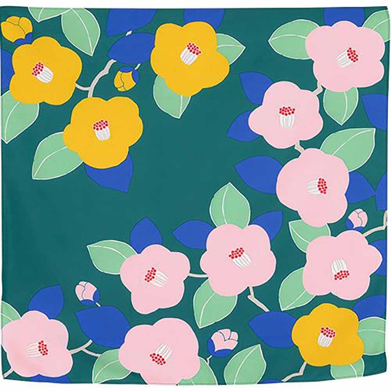 Himemusubi – Aqua Drop (Water repellent finish)  Tsubaki  (camellia)    (Green)  – Furoshiki   70 x 70 cm