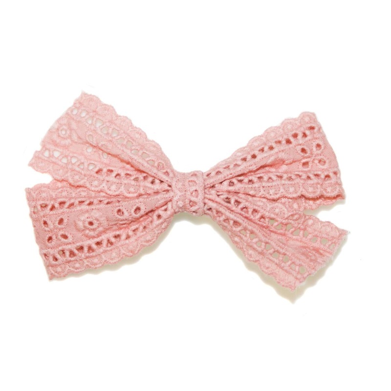BRODERIE ANGLAISE BOW CLIP