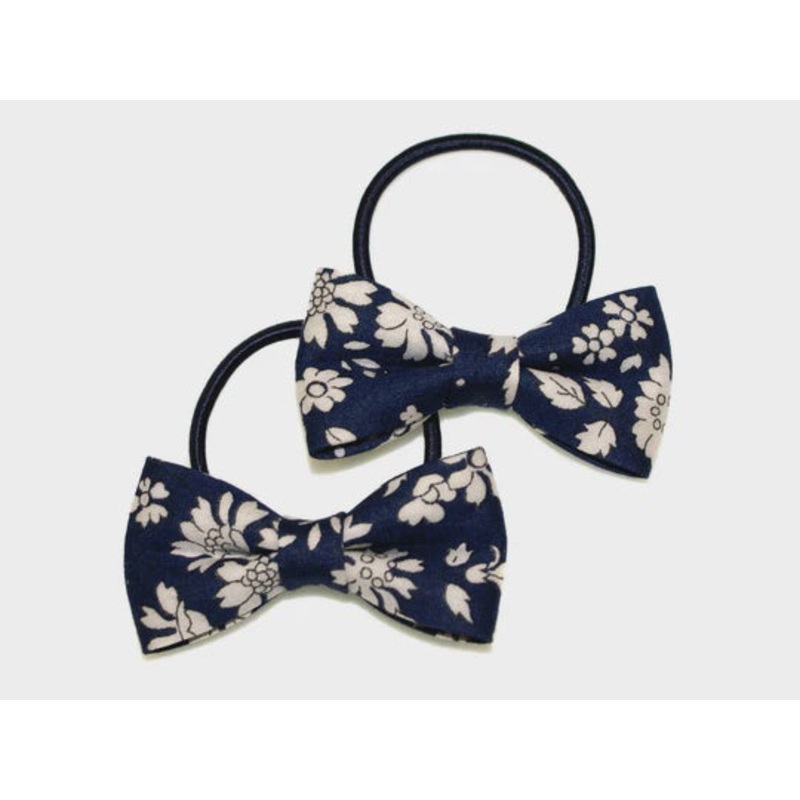 LIBERTY CAPEL BOW PONYTAILS