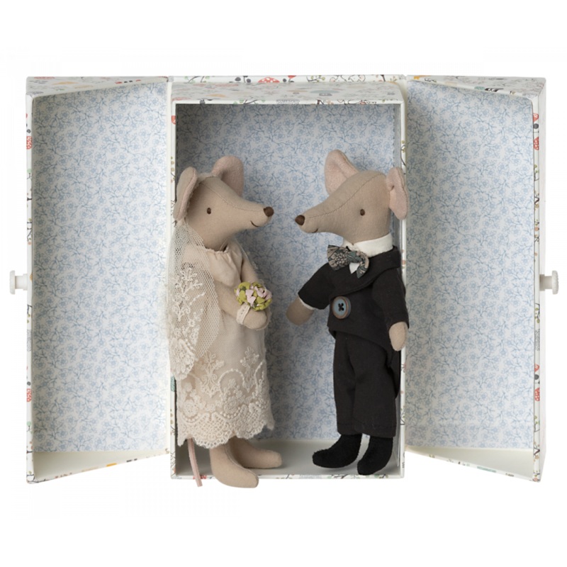 Wedding Mice Couple In Box