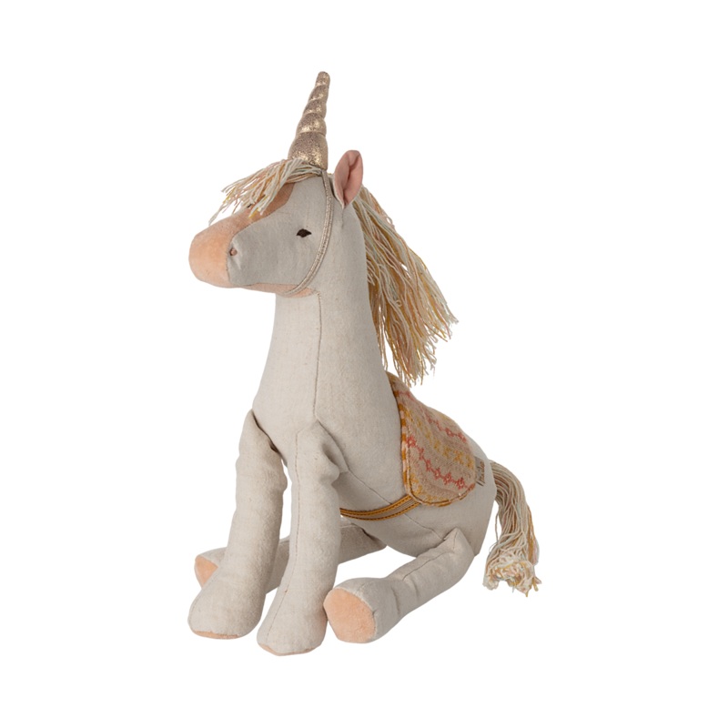 Unicorn, Medium