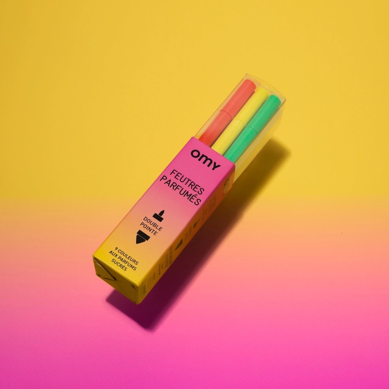 9 Scented Markers