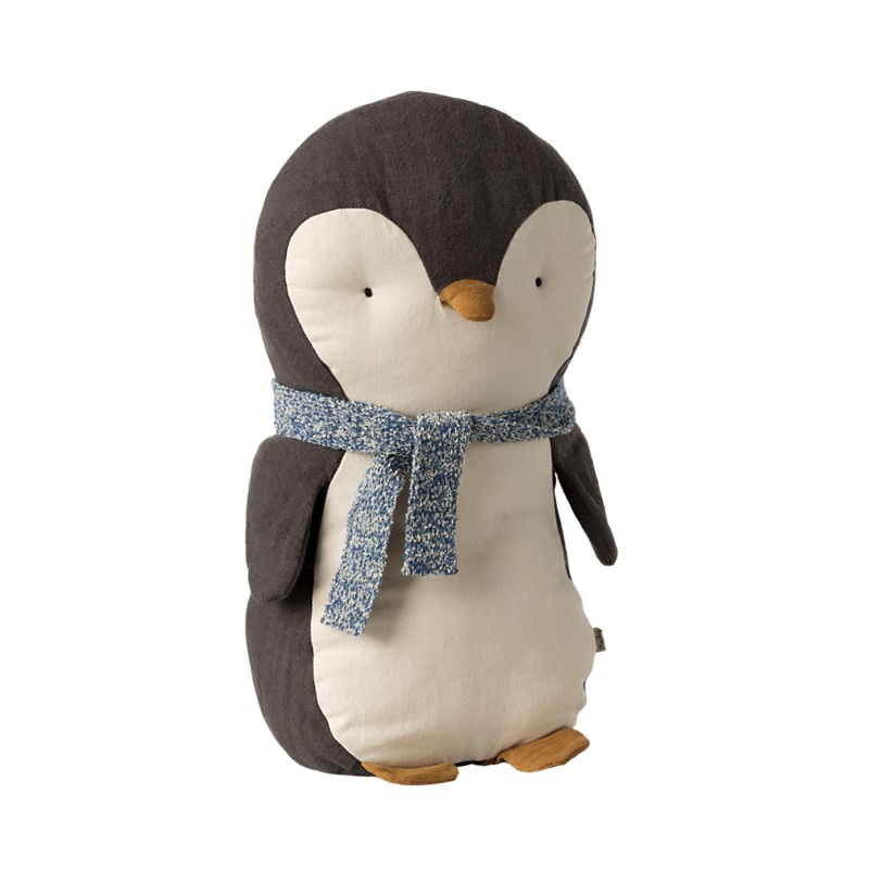 Penguin, Medium