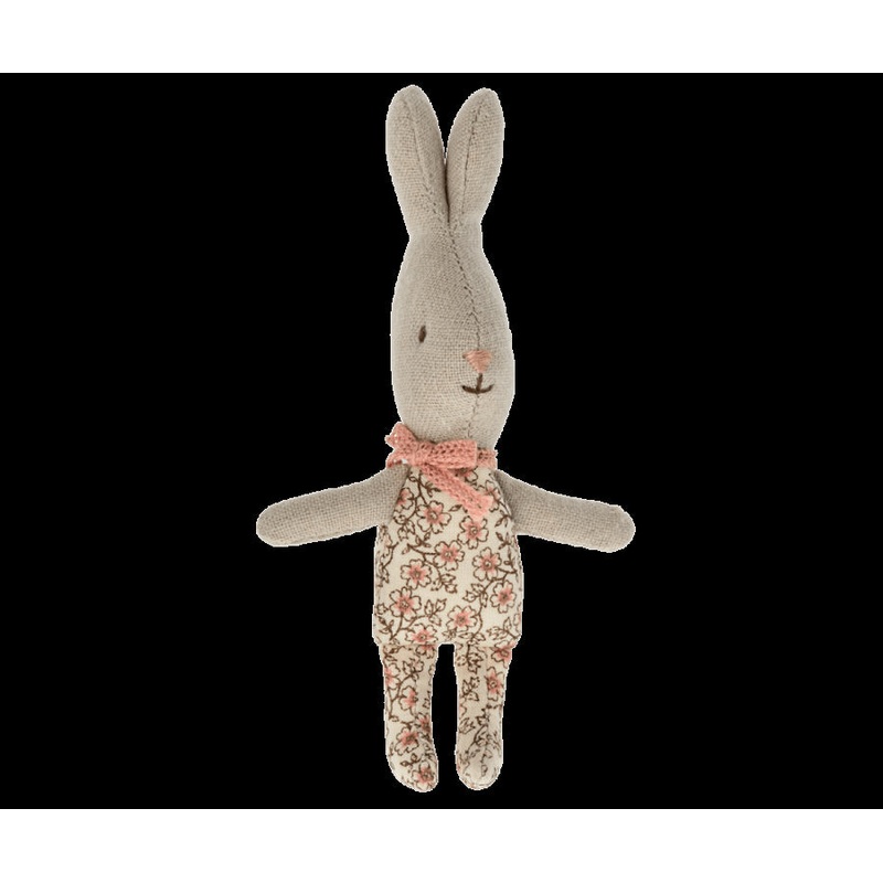 Rabbit MY, Girl – Rose