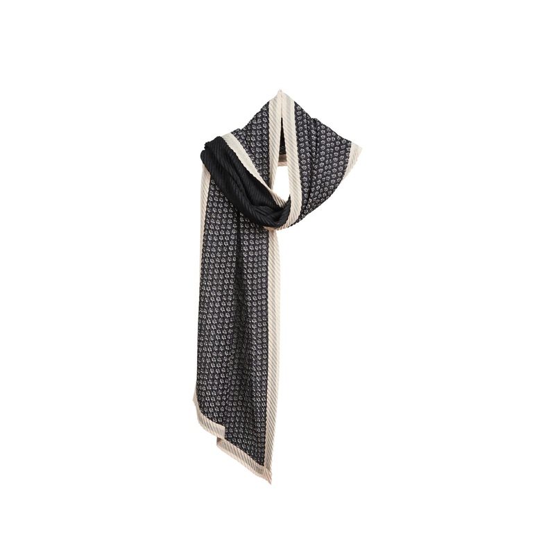 Naria Scarf