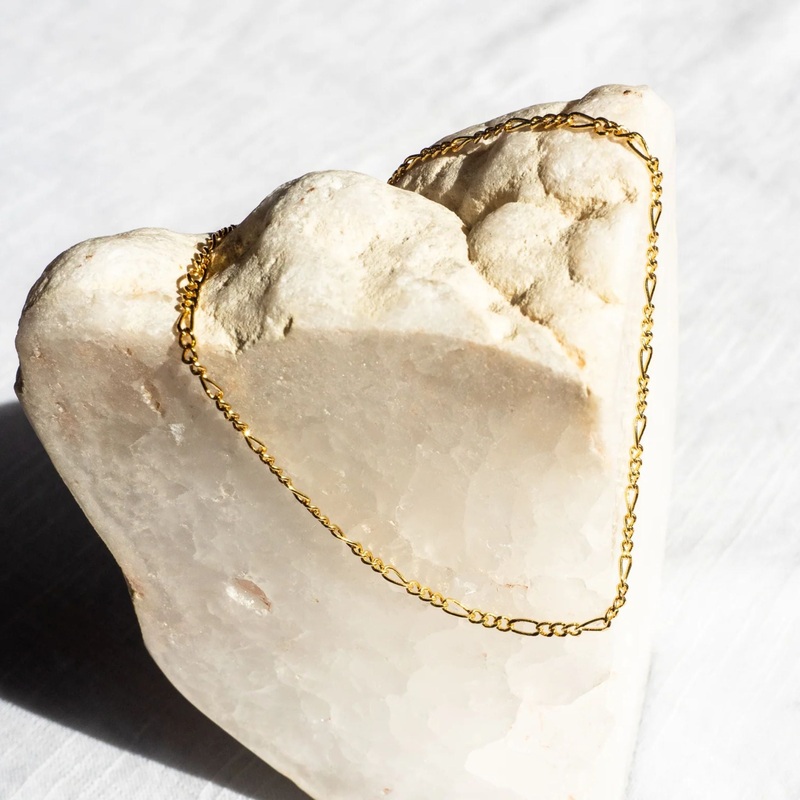 Dainty Figaro Gold Chain Necklace