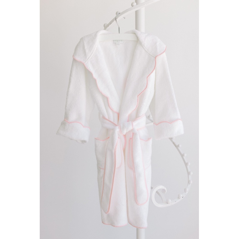 Bath Robe, White with Pink Scallop