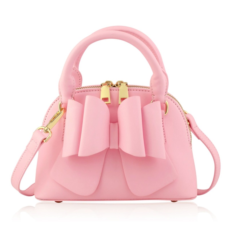 Margo, Pink